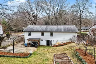 317 Burkewood Dr, Winston-Salem, NC 27104 - Photo 32