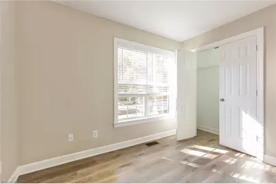 1107 Foxhaven Drive, Greensboro, NC 27455 - Photo 10