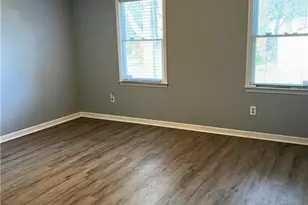 2115 Hunter St, Greensboro, NC 27401 - Photo 8