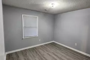 2115 Hunter St, Greensboro, NC 27401 - Photo 4