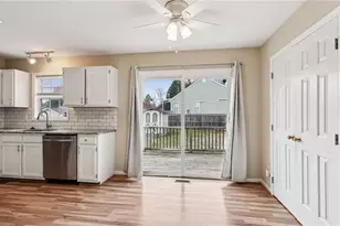 3100 Brookrun Dr, Jamestown, NC 27282 - Photo 8