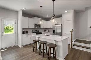 934 Poets Walk Rd, Whitsett, NC 27377 - Photo 4