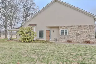 2425 Country Club Rd, Yadkinville, NC 27055 - Photo 28
