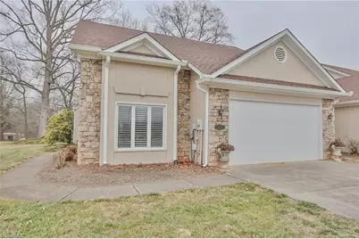 2425 Country Club Road, Yadkinville, NC 27055 - Photo 32