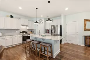 1617 Coopers Hawk Dr, Kernersville, NC 27284 - Photo 8