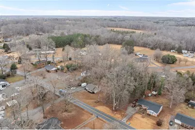 1333 Greenwood Drive, Burlington, NC 27217 - Photo 14
