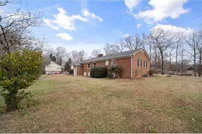 813 Country Lane, Winston-Salem, NC 27107 - Photo 40