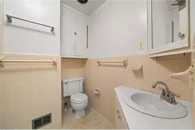 813 Country Lane, Winston-Salem, NC 27107 - Photo 28