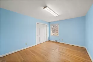 813 Country Ln, Winston-Salem, NC 27107 - Photo 22