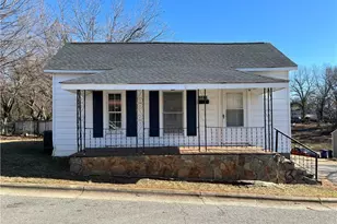 2227 Sunshine Ave, Winston-Salem, NC 27107 - Photo 1