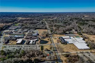 805 Haggard Ave, Elon, NC 27244 - Photo 2