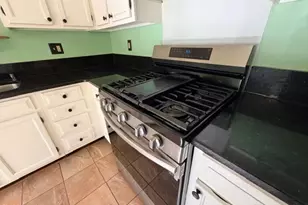 626 Rock Garden Cir, Winston-Salem, NC 27104 - Photo 8