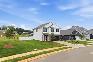 5334 Belmont Gdn Dr, Walkertown, NC 27051 - Photo 2