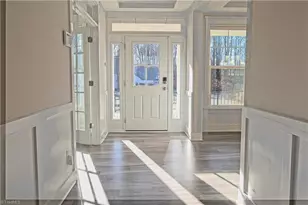 7802 Michaelis St, Greensboro, NC 27455 - Photo 4