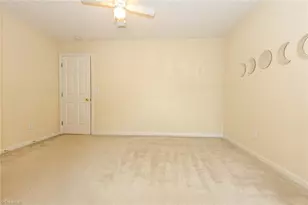 5016 Bartholomew's Ln, Greensboro, NC 27407 - Photo 28