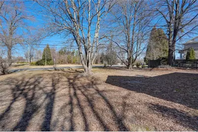 805 Haggard Avenue, Elon, NC 27244 - Photo 4
