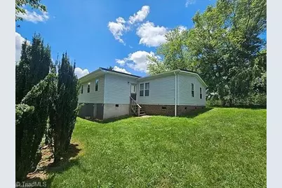 538 Pilgrim Baptist Church Road, Wilkesboro, NC 28697 - Photo 28