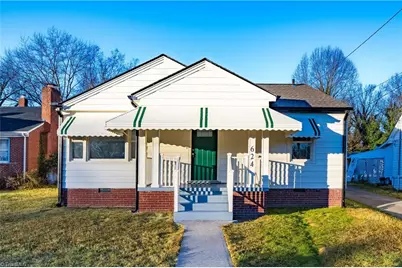 624 W Harrison Street, Reidsville, NC 27320 - Photo 1