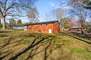 2050 Welborn Cir, Ramseur, NC 27316 - Photo 32