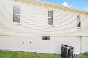 201 Cecil Dr, Winston-Salem, NC 27105 - Photo 14