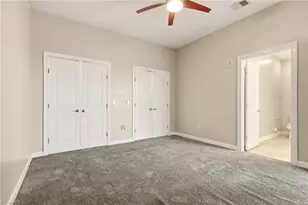 201 N Elm St, Greensboro, NC 27401 - Photo 12