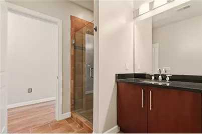 201 N Elm Street #1106, Greensboro, NC 27401 - Photo 20
