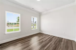5346 Belmont Gdn Dr, Walkertown, NC 27051 - Photo 6