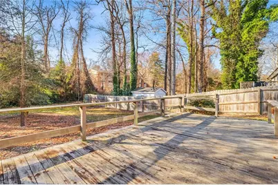 3015 Dellwood Drive, Greensboro, NC 27408 - Photo 34