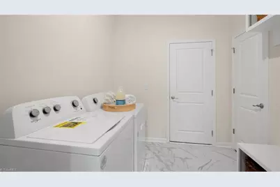 106 Mary Montrose Boulevard, Jamestown, NC 27253 - Photo 2