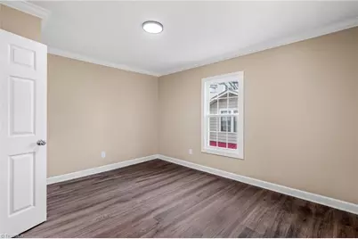 208 Warner Street, Thomasville, NC 27360 - Photo 18