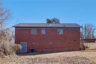 626 King St, Reidsville, NC 27320 - Photo 28