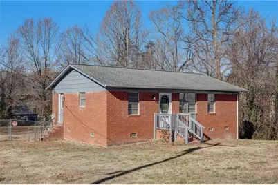 626 King Street, Reidsville, NC 27320 - Photo 1