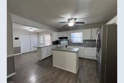 4586 Starmount Road, Liberty, NC 27298 - Photo 8