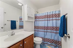 3869 Hickswood Creek Dr, High Point, NC 27265 - Photo 20