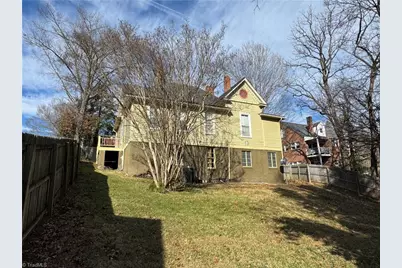 911 E Street, North Wilkesboro, NC 28659 - Photo 18