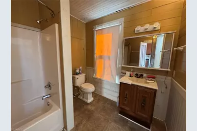 911 E Street, North Wilkesboro, NC 28659 - Photo 14