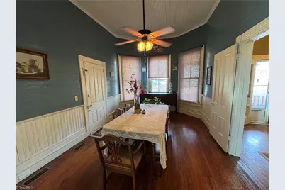 911 E Street, North Wilkesboro, NC 28659 - Photo 8