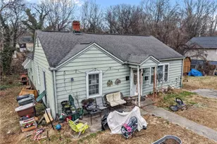 910 Omaha St, Greensboro, NC 27406 - Photo 26