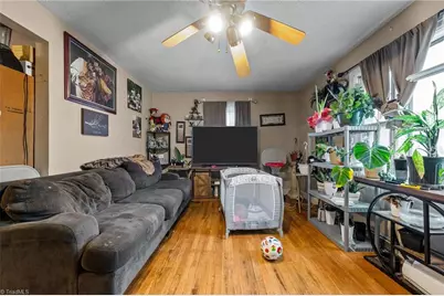 910 Omaha Street, Greensboro, NC 27406 - Photo 14