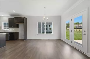 5352 Belmont Gdn Dr, Walkertown, NC 27051 - Photo 18