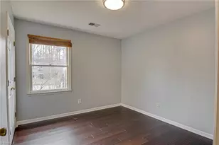 6 Queenanne Ct, Greensboro, NC 27406 - Photo 22