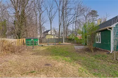 6 Queenanne Court, Greensboro, NC 27406 - Photo 28