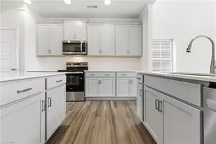 5358 Belmont Gdn Dr, Walkertown, NC 27051 - Photo 8
