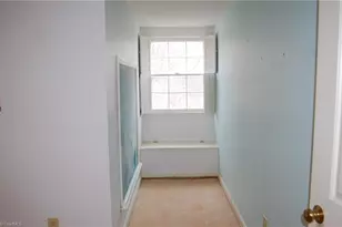 522 Lindley Rd, Greensboro, NC 27410 - Photo 14