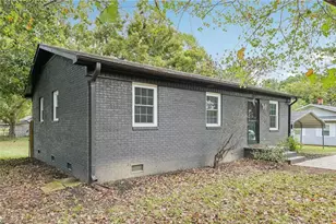 132 Kime Ave, Liberty, NC 27298 - Photo 2