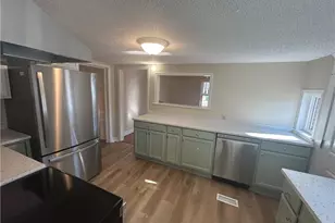 5224 Burlington Rd, McLeansville, NC 27301 - Photo 20