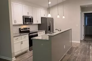 803 Leach Ave, Thomasville, NC 27360 - Photo 6