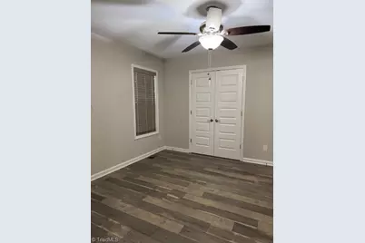 803 Leach Avenue, Thomasville, NC 27360 - Photo 12