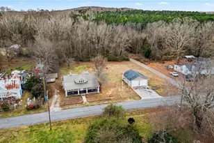 141 W Noell Ave, Denton, NC 27239 - Photo 24