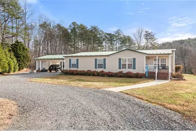 1721 Camp Dogwood Road, Pinnacle, NC 27043 - Photo 2